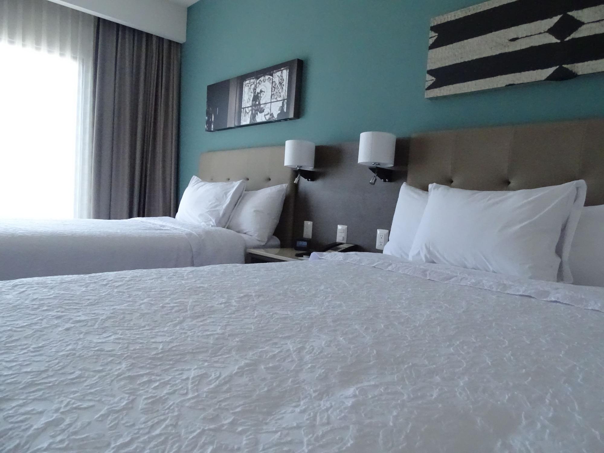 Hampton Inn By Hilton Celaya Celaya  Bagian luar foto