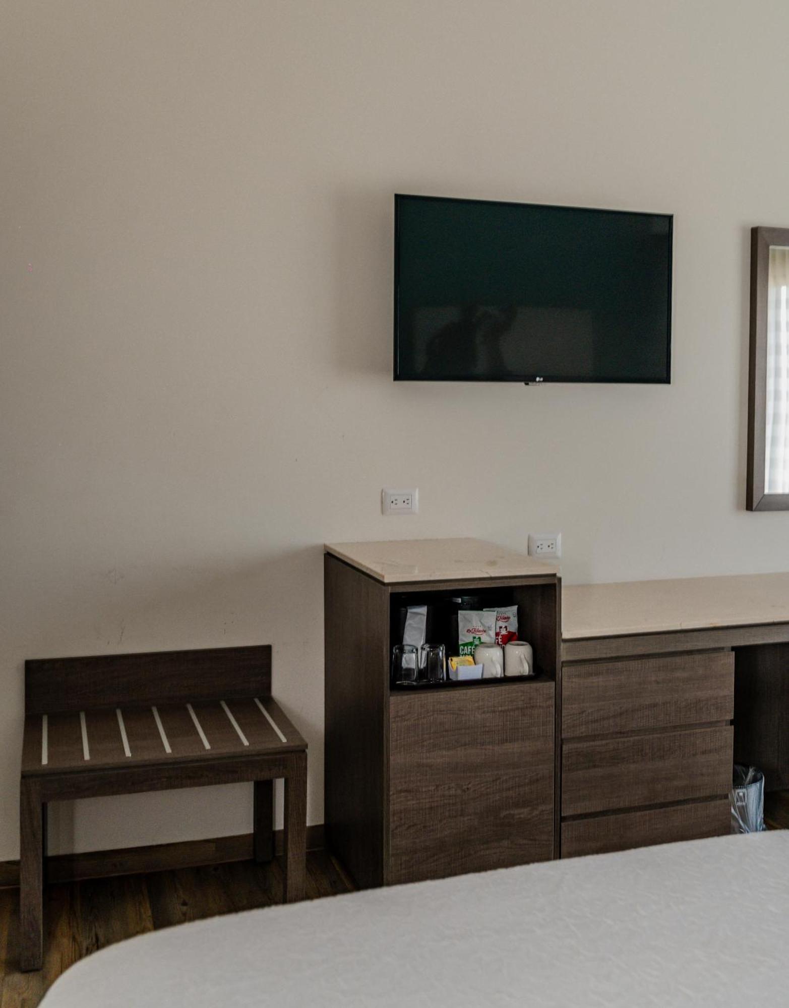 Hampton Inn By Hilton Celaya Celaya  Ruang foto