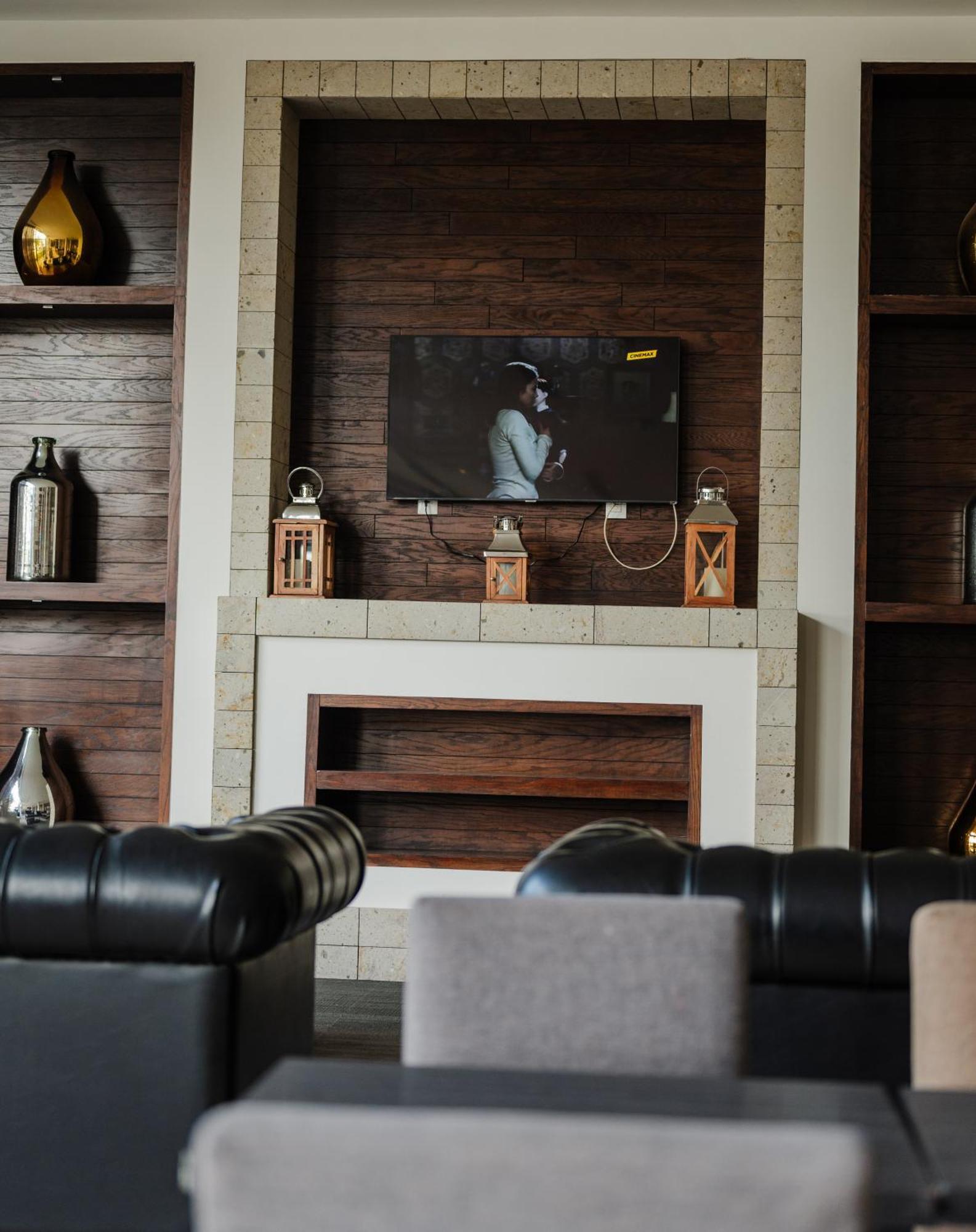 Hampton Inn By Hilton Celaya Celaya  Bagian luar foto